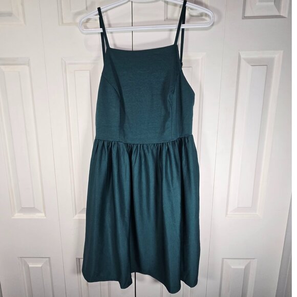 NWT Green Summer Dress with Adjustable Straps – Size Large - Picture 1 of 6